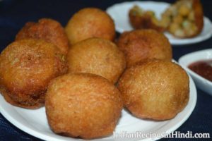 kabuli chana bread rolls, काबुली चना ब्रेड रोल्स, safed chana bread rolls in Hindi